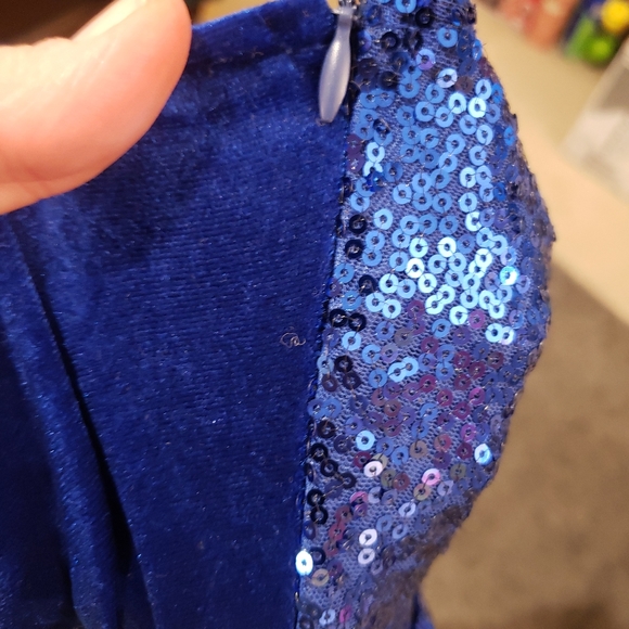 Blue Sequined Dress - Picture 6 of 7